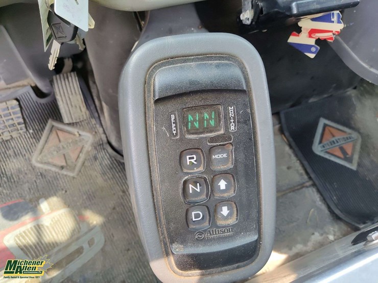international-durastar-4400-image-20