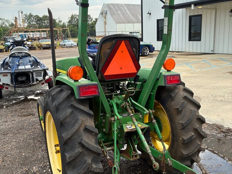 john-deere-790-image-2