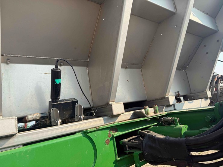 john-deere-4920-image-38