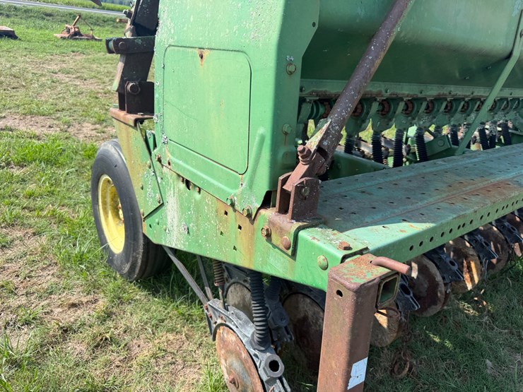 john-deere-15-image-27