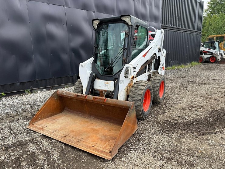 2020-bobcat-s590-image-8