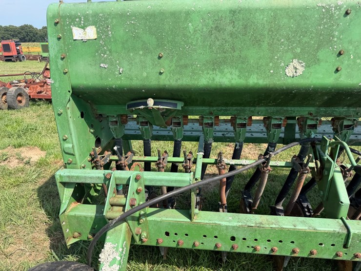 john-deere-15-image-38