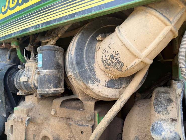 john-deere-8410t-image-69