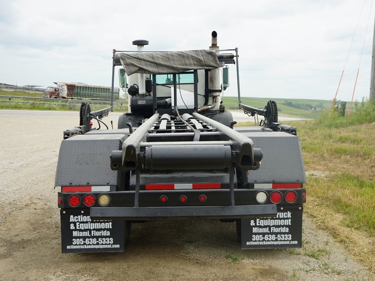 2005-mack-mr688s-image-5