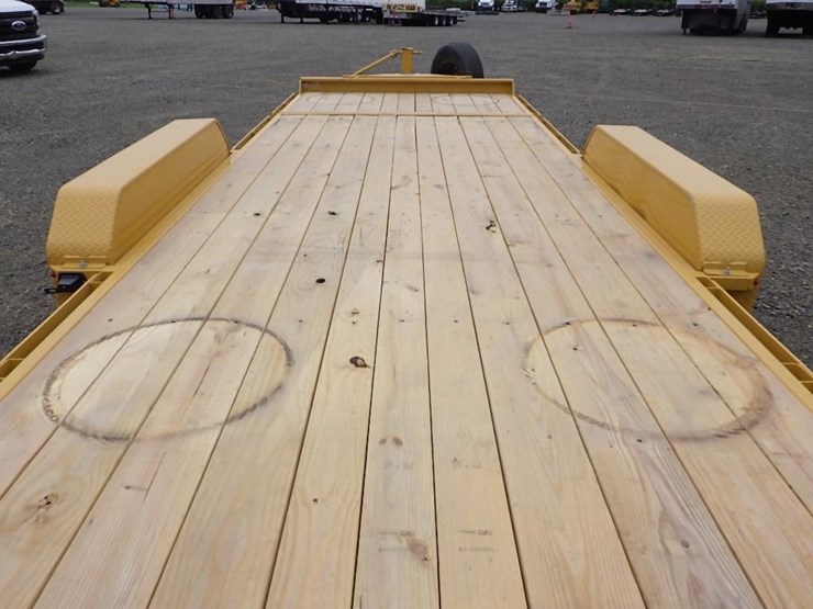 2026-delta-7'x20'-t/a-tilt-deck-trailer-image-9