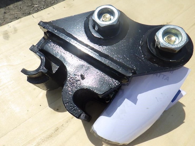 tpm-excavator-quick-coupler-image-2