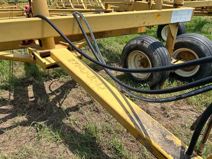 #52657-•-ward-pothole-eliminator-18'x70'-land-plane-271wr13-inv#52657-image-71