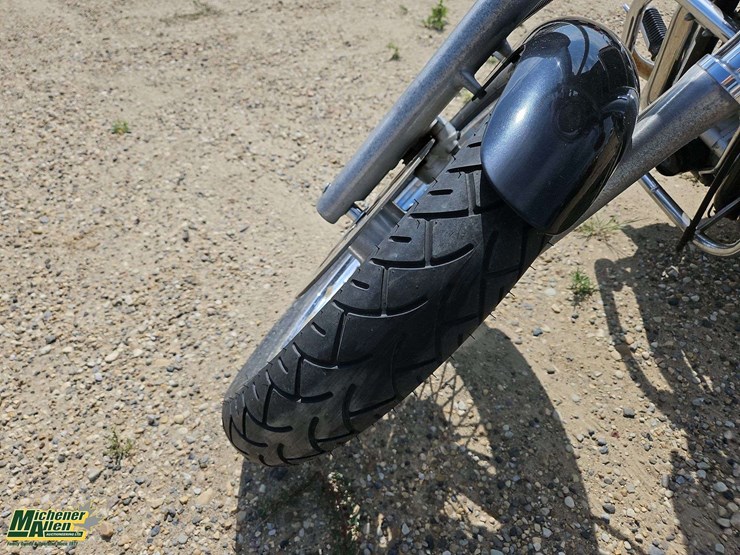 1996-suzuki-intruder-vs1400gl-image-18