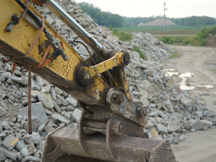 2006-komatsu-pc220-lc-8-image-20