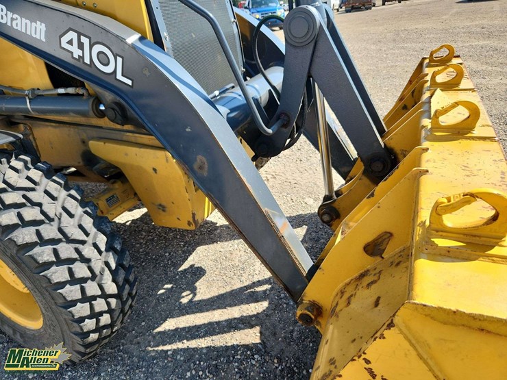 deere-410l-image-63