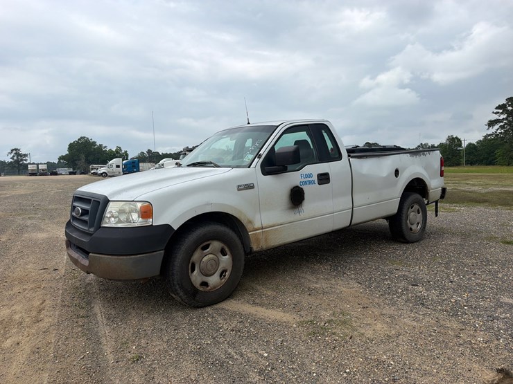 2005-ford-f150-image-1