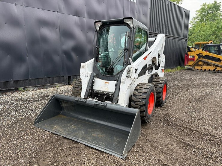 2022-bobcat-s770-image-8
