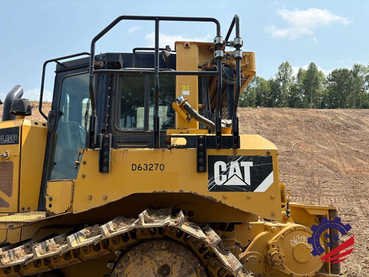 2015-caterpillar-d6t-lgp-image-70
