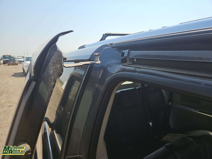 2016-dodge-grand-caravan-image-30