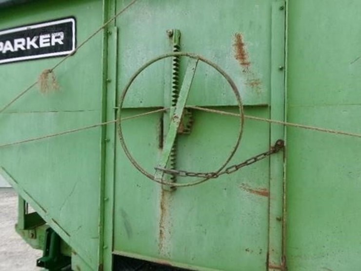 parker-200-image-14