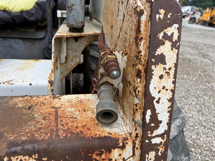 bobcat-743-image-11