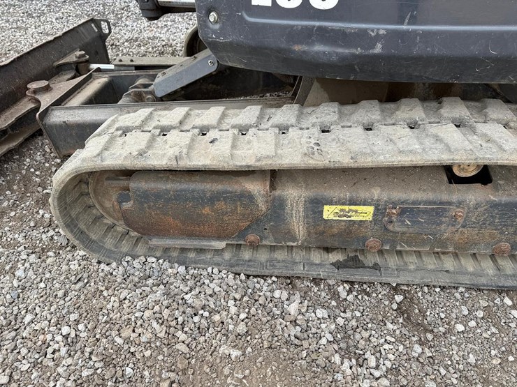 2014-bobcat-e35-image-17