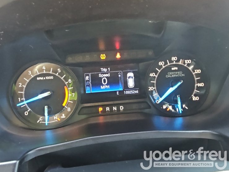 2017-ford-explorer-xlt-image-53