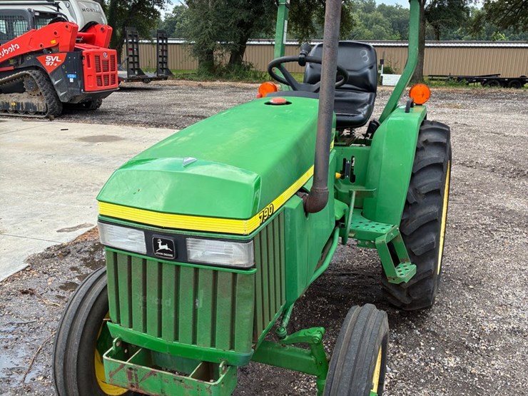 john-deere-790-image-4