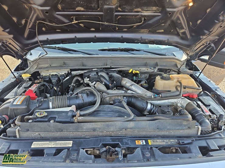 2013-ford-f350-image-30