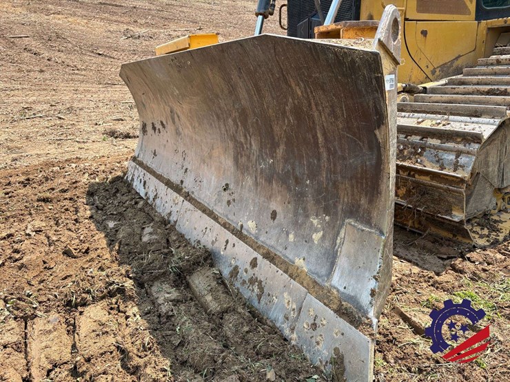 2015-caterpillar-d6t-lgp-image-8