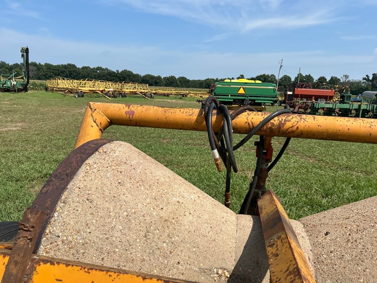 #52690-•-levee-packer-inv#52690-image-13