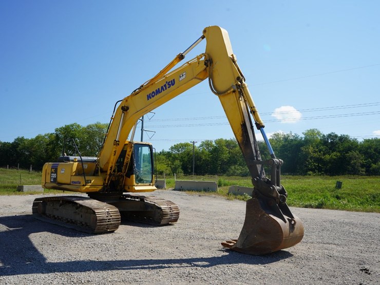 2002-komatsu-pc220-lc-7l-image-3