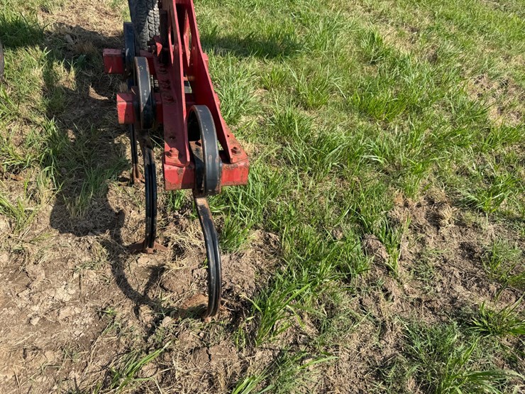 case-ih-183-image-12