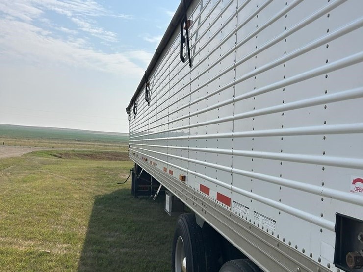 2015-timpte-grain-trailer-image-42