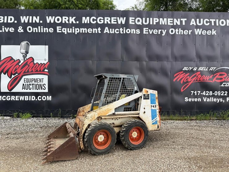 bobcat-743-image-1