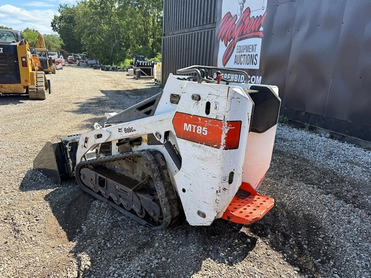 2020-bobcat-mt85-image-2