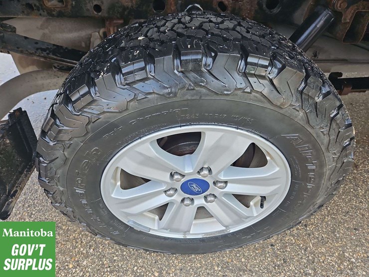 2015-ford-6.5-ft-image-11