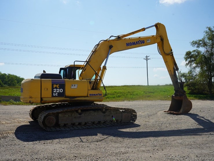 2002-komatsu-pc220-lc-7l-image-4