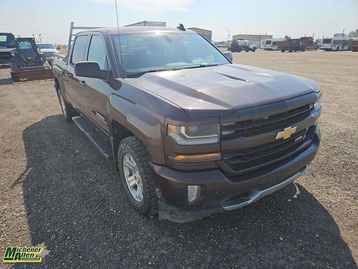 2016-chevrolet-silverado-1500-image-44