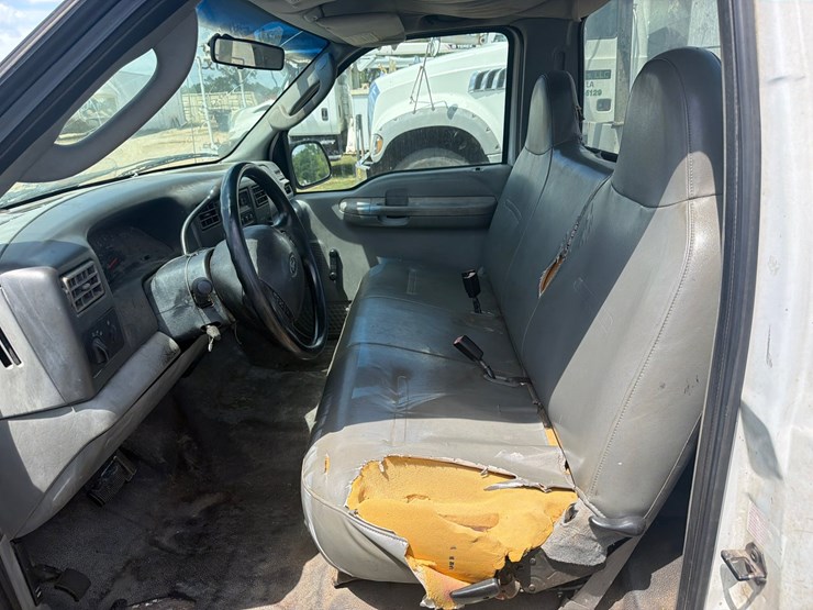 2004-ford-f250-image-8