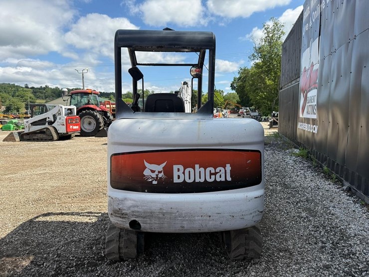 2006-bobcat-331-image-3