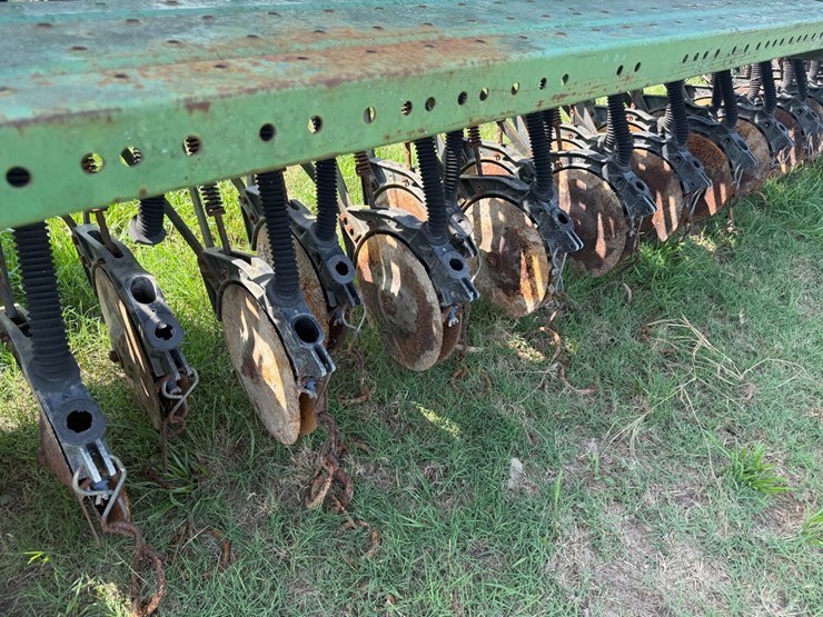 john-deere-15-image-25