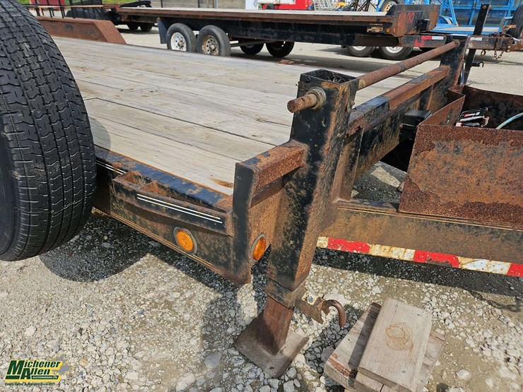 2015-load-trail-car-trailer-image-11