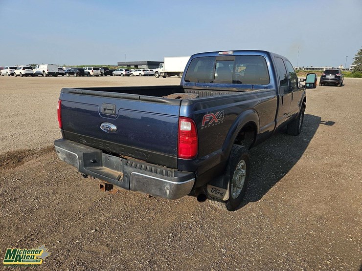 2013-ford-f350-image-4