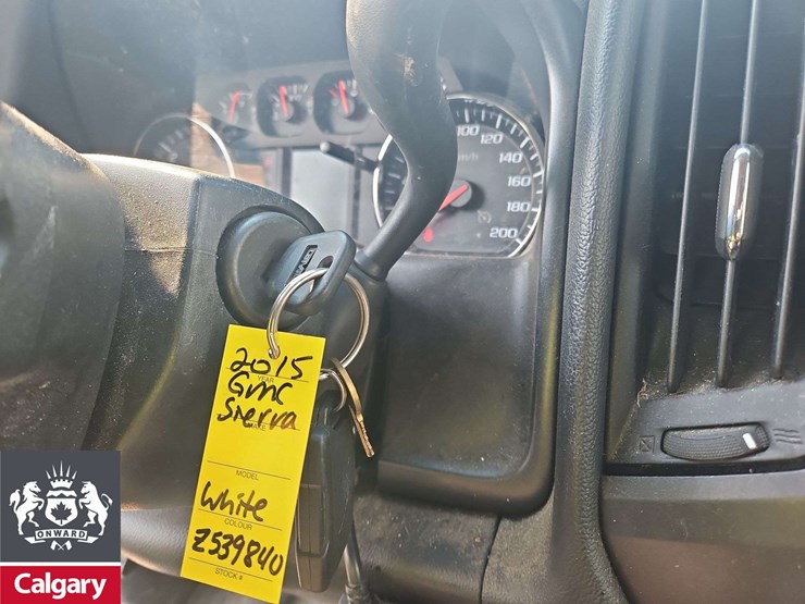 2015-gmc-sierra-2500hd-image-23
