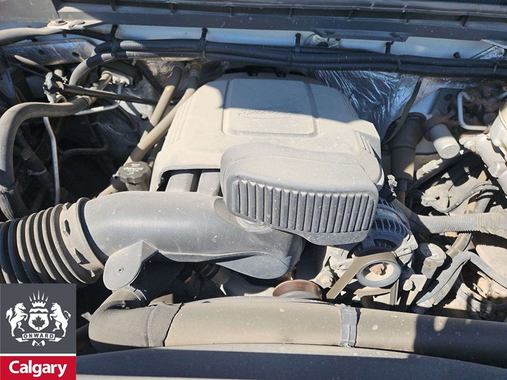 2015-gmc-sierra-2500hd-image-28