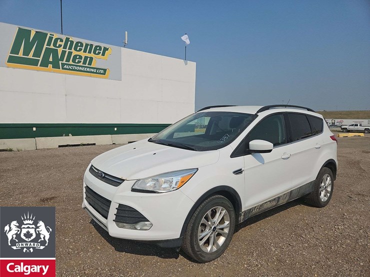 2016-ford-escape-image-1
