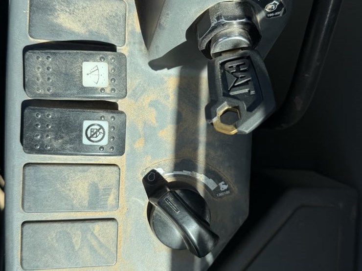 2014-caterpillar-308e2-cr-image-17