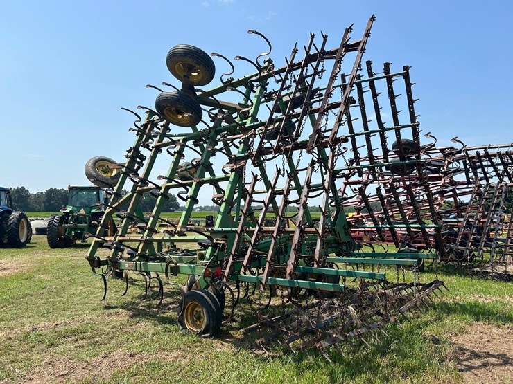 john-deere-34-image-4