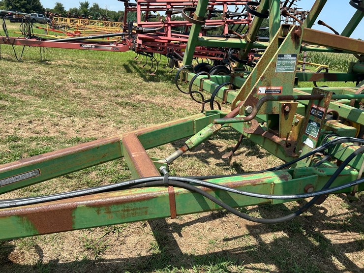 john-deere-34-image-48