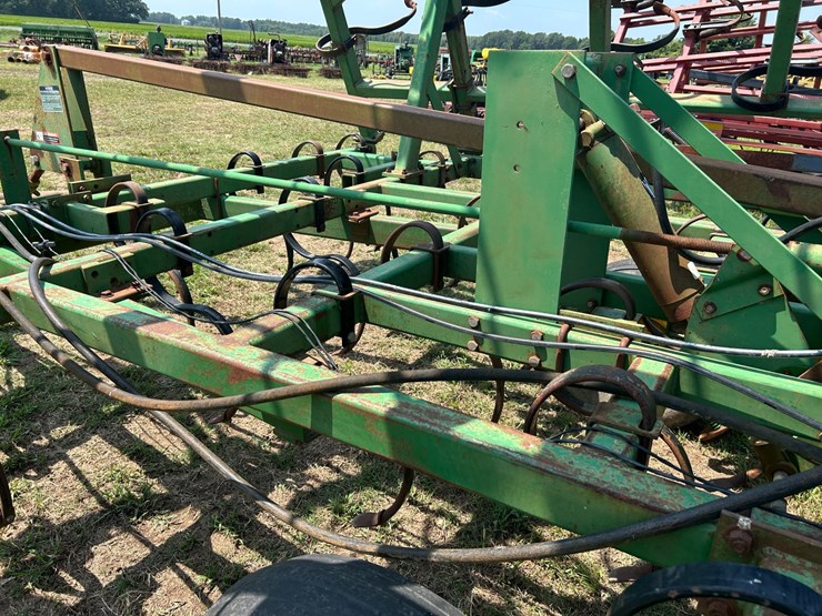 john-deere-34-image-43