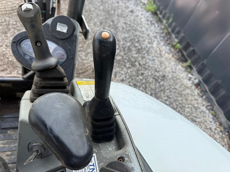 2018-bobcat-e35i-image-21