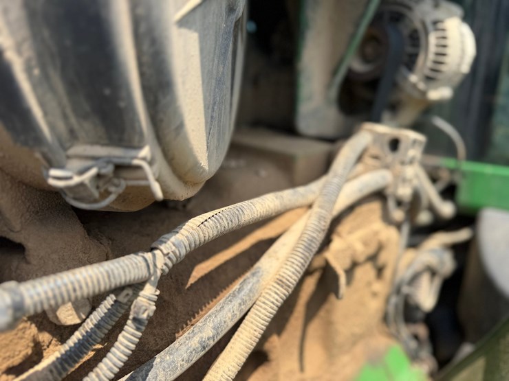john-deere-8410t-image-56