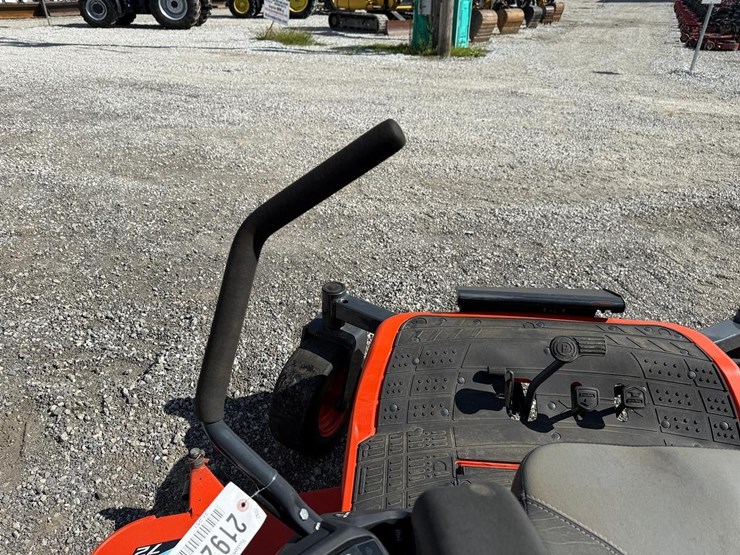 2019-kubota-zd1211-image-15