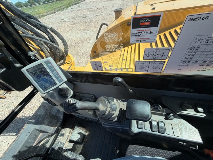 2014-caterpillar-308e2-cr-image-13